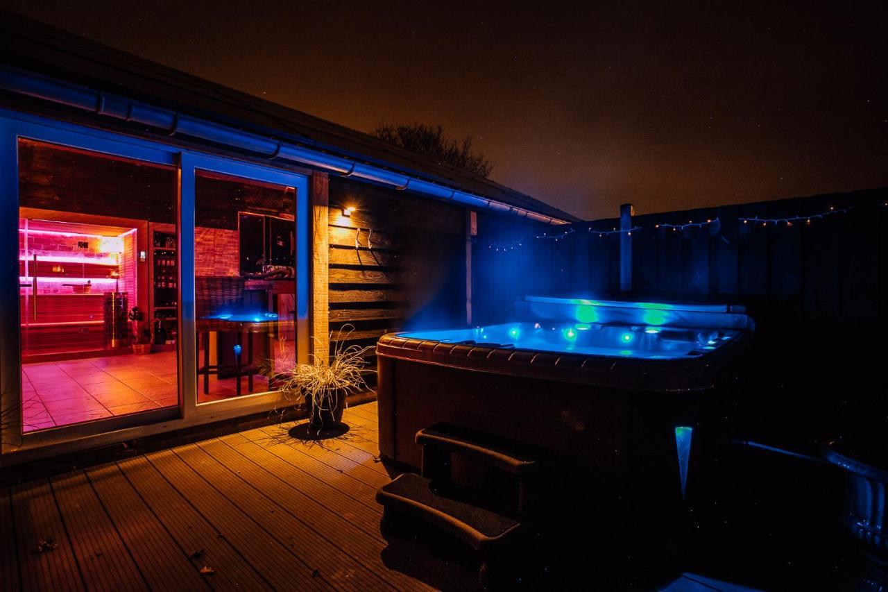 B&B En Wellness De Waalhoeve Angerlo Eksteriør bilde